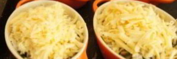 жюльен из курицы в горшочках