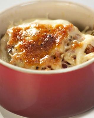 Жюльен с беконом и грибами